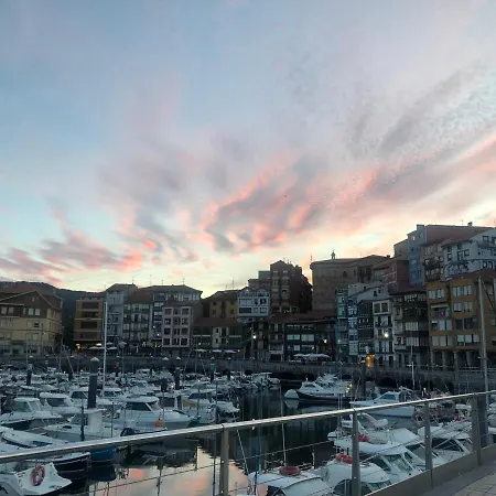 Urban Parking Gratuito Cercano *