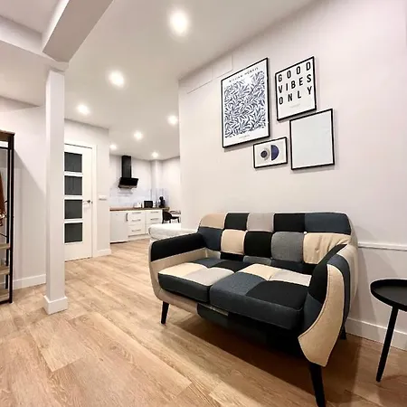 Apartamento Urban Parking Gratuito Cercano