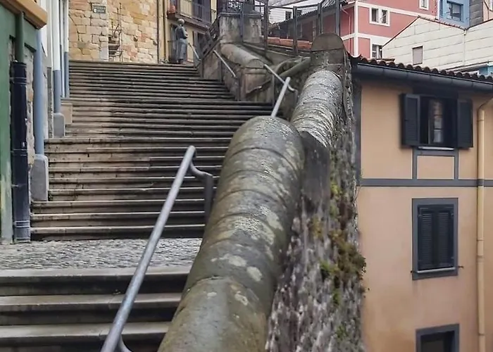 Urban Parking Gratuito Cercano